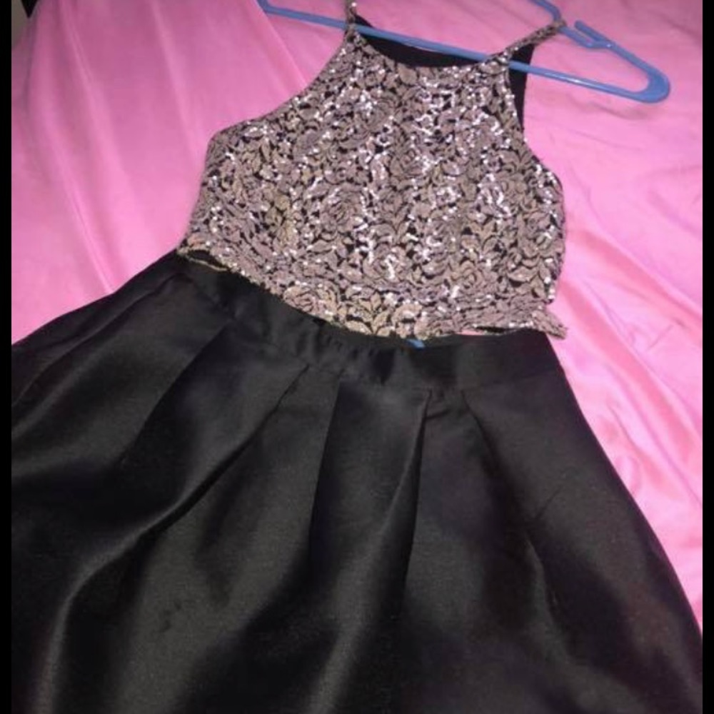 Two piece size 5 hoco dress